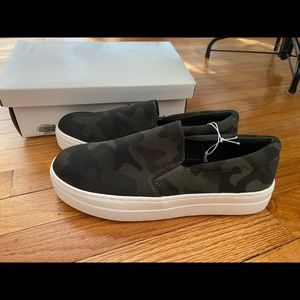 A New Day Bibi Camo Sneakers - Size 9.5 - New in Box